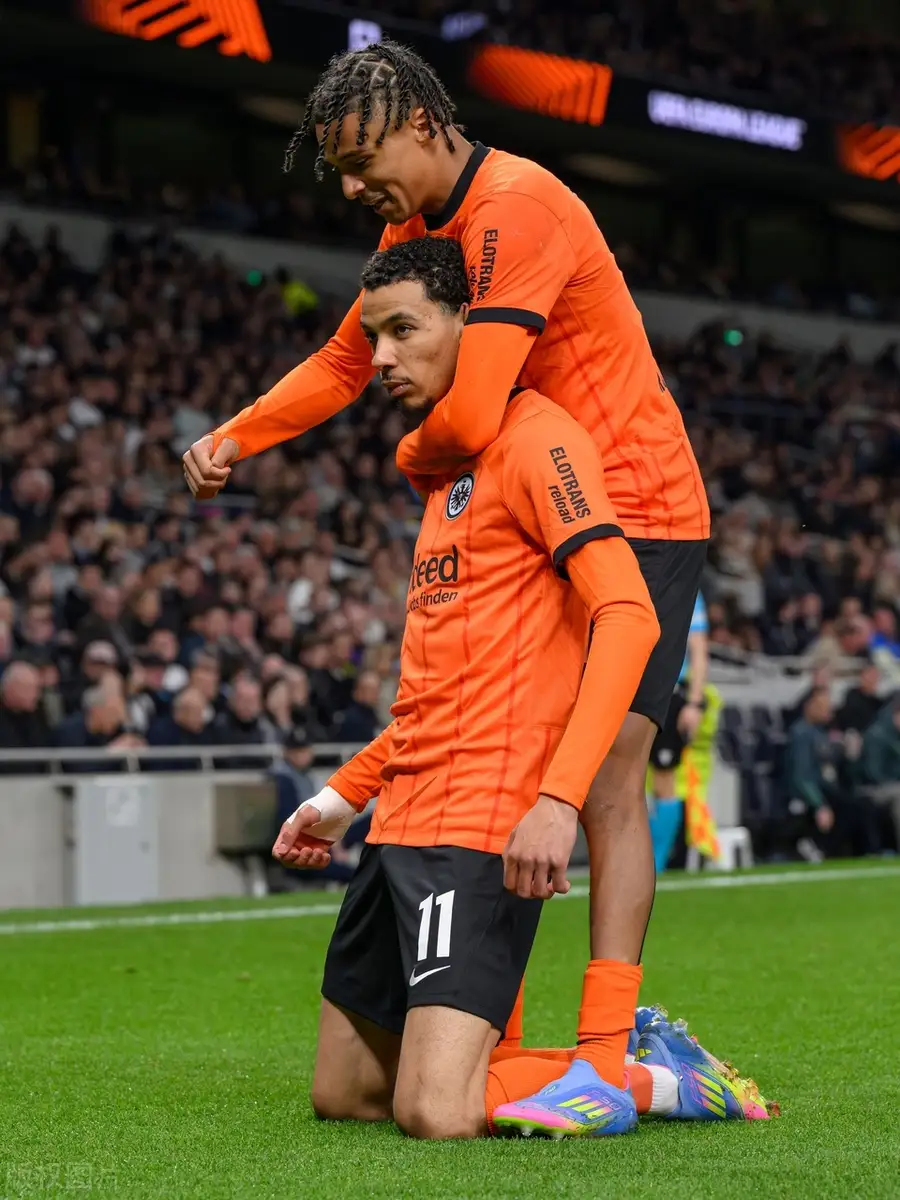 欧联冲刺阶段再迎强敌；勒沃库森再遭质疑；主帅态度——悬念犹存；身体对抗强度拉满的简单介绍